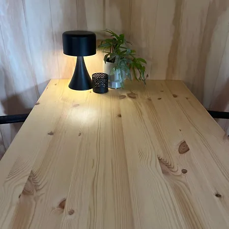 Haervejshallen 1 *