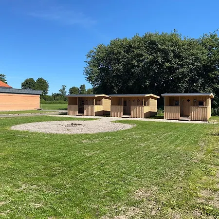 Haervejshallen 1 Camping *