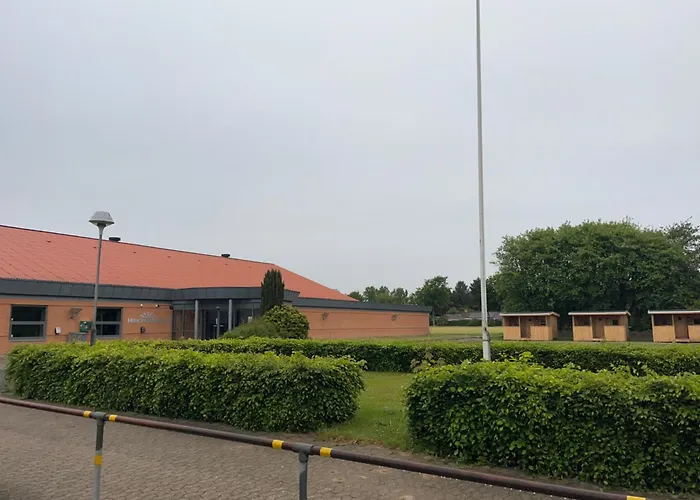 Haervejshallen 1 مكان تخييم Bække