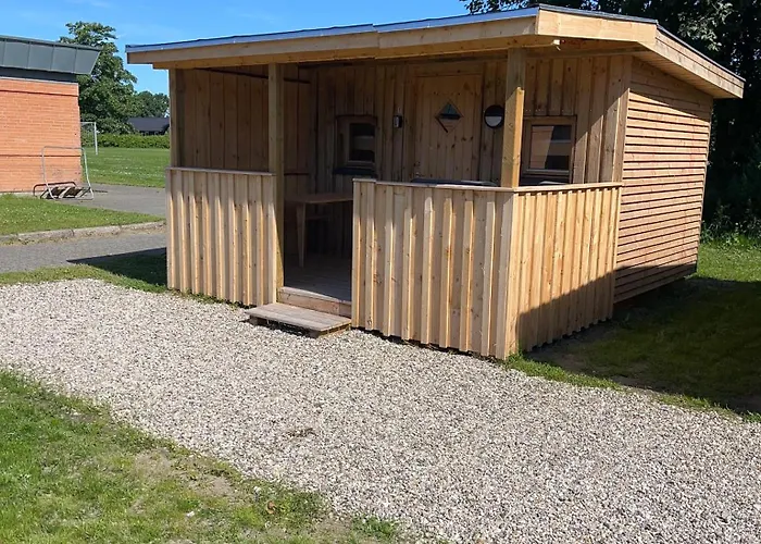 Haervejshallen 1 Camping *